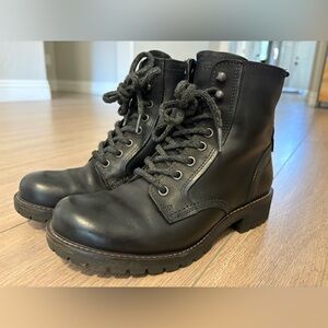 Ecco Black Boots with Lace-Up Design